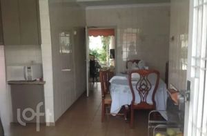 Image 1 - 929564
