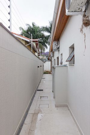 Image 46 - 929567