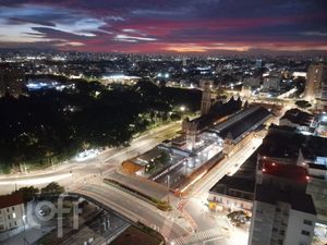Image 8 - 929574