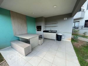 Image 17 - 929592