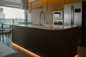 Image 3 - 929593