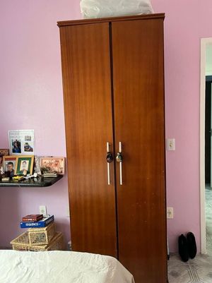 Image 13 - 929599