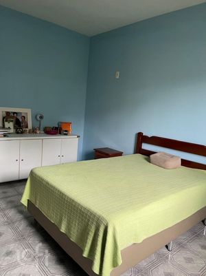 Image 11 - 929599