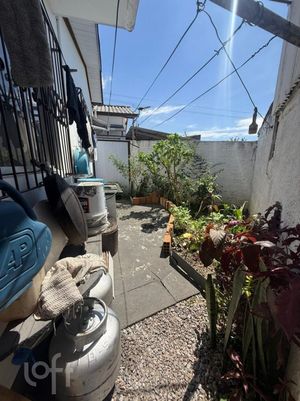 Image 19 - 929623