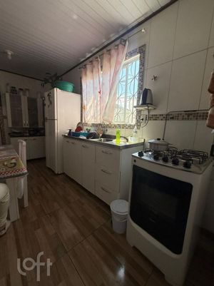 Image 29 - 929623