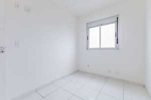 Image 13 - 929627