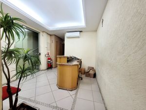 Image 1 - 929642
