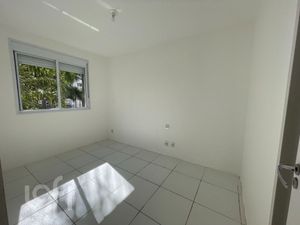 Image 20 - 929645