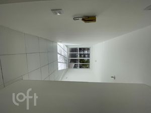 Image 17 - 929645