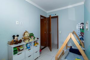 Image 15 - 929647