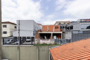 Image 18 - 929647