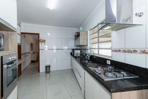 Image 31 - 929647