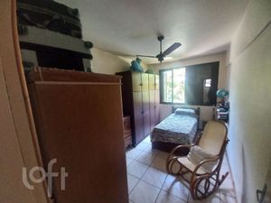 Image 8 - 929648