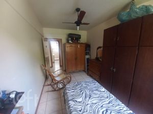 Image 9 - 929648