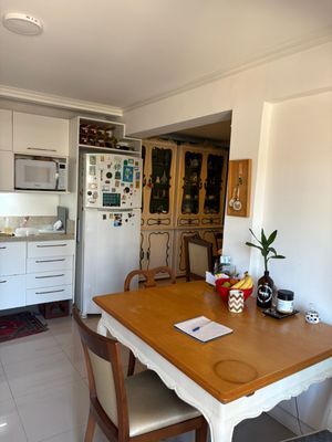 Image 7 - 929658