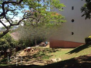 Image 16 - 929660