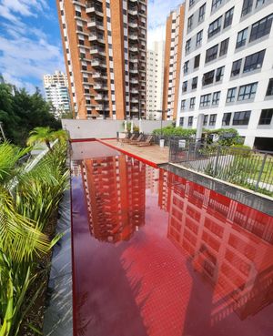 Image 13 - 929685