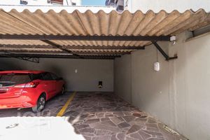 Image 34 - 929703