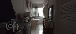 Image 24 - 929731