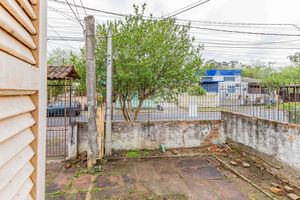 Image 17 - 929749
