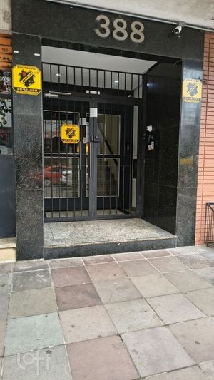 Image 1 - 929755