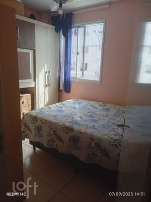 Image 3 - 929760