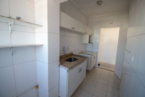 Image 3 - 929784