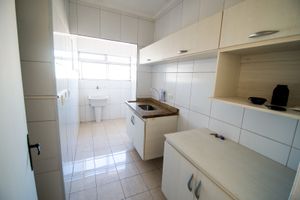 Image 4 - 929784