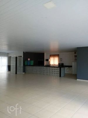 Image 4 - 929792