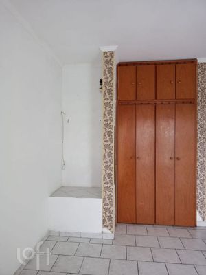 Image 5 - 929795