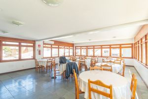 Image 31 - 929797