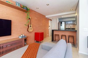 Image 5 - 929804