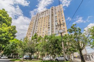 Image 1 - 929815