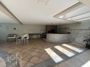 Image 17 - 929821