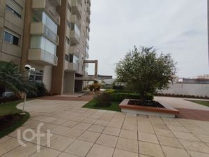 Image 19 - 929823
