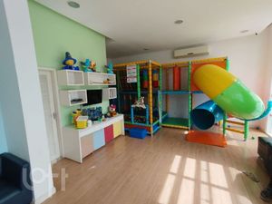 Image 15 - 929823