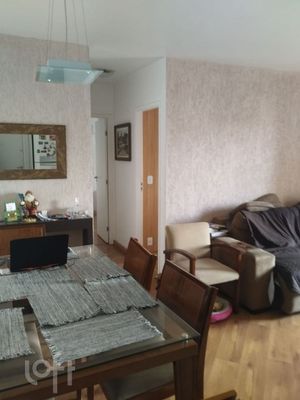 Image 2 - 929823