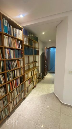 Image 1 - 929829