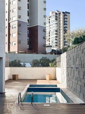 Image 33 - 929834