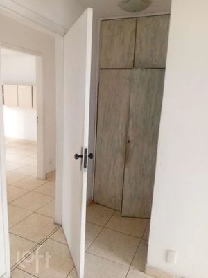 Image 3 - 929835
