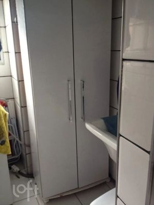 Image 7 - 929846