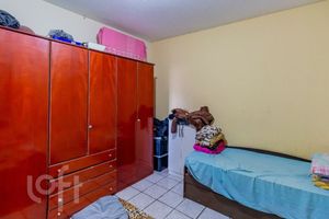 Image 31 - 929871