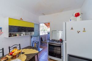 Image 4 - 929871