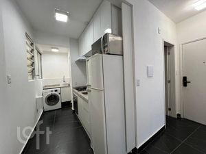 Image 20 - 929876