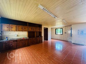 Image 8 - 929881