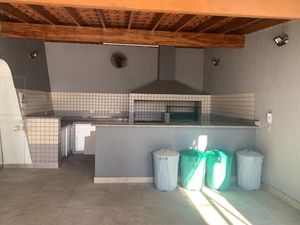 Image 38 - 929887