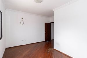 Image 4 - 929891