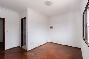 Image 7 - 929891