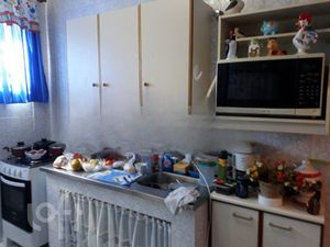 Image 6 - 929894