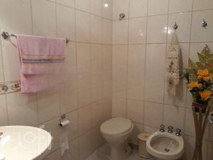 Image 5 - 929894